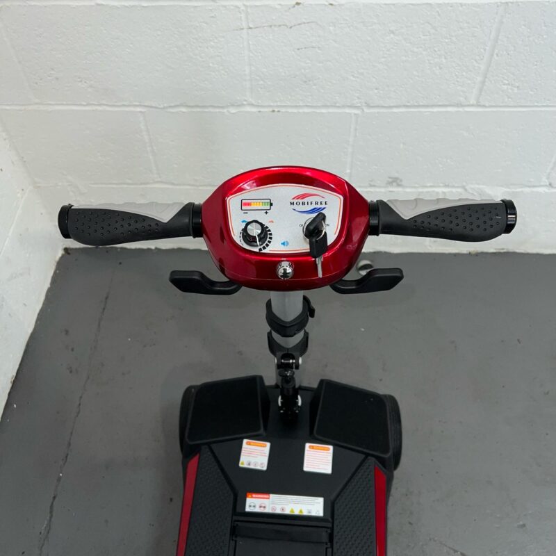 the Control Panel of a Second-hand Lightweight Folding Mobie Free Mobility Scooter Mobiefree Folding Scooter (2024)